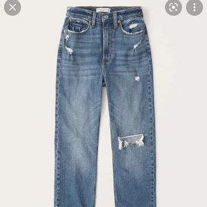 ABERCROMBIE CURVE LOVE STRAIGHT JEANS